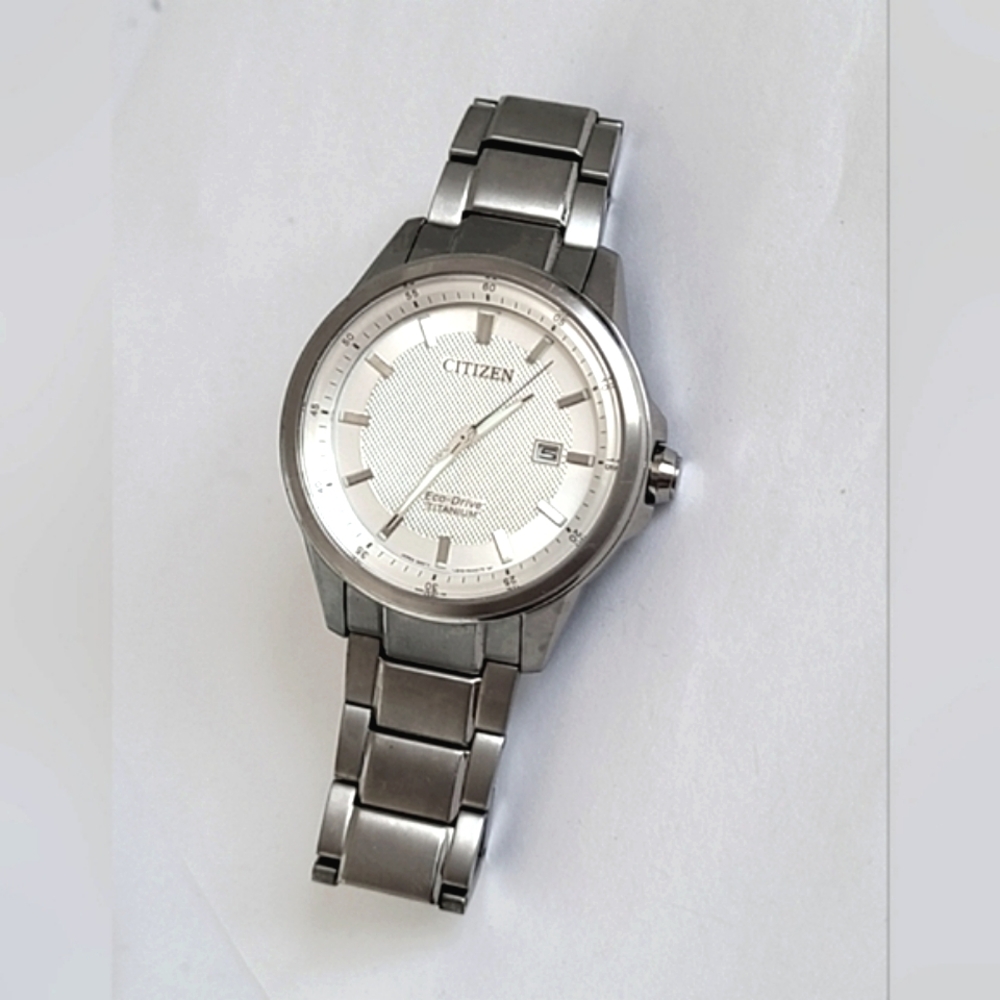 Citizen Eco Drive Titanium Silver Tone Wide Band Quartz Men's Watch